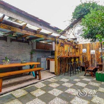 昆山日暮里客栈酒店提供图片