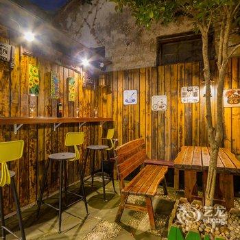 昆山日暮里客栈酒店提供图片