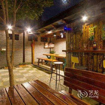 昆山日暮里客栈酒店提供图片