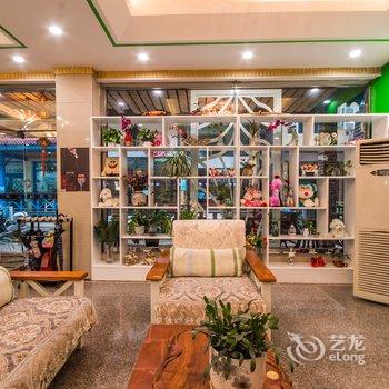 峨眉山四叶草酒店酒店提供图片