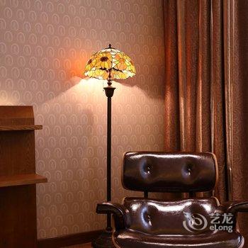 喆啡酒店(广州火车站三元里地铁站店)酒店提供图片
