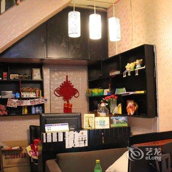 凤凰霖江客栈酒店提供图片