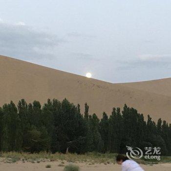 酒泉敦煌昨日客栈酒店提供图片