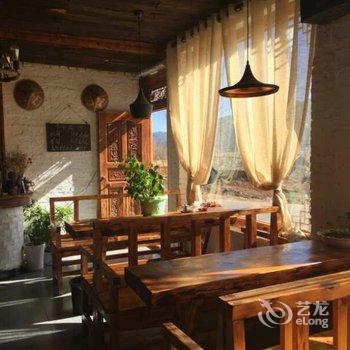 盐源泸沽湖金色之夜客栈酒店提供图片