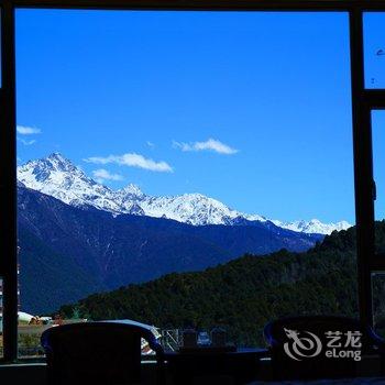 德钦明珠拉卡雪山观景酒店酒店提供图片