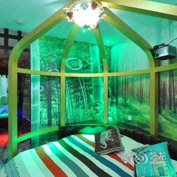 扬州榴莲小镇主题酒店酒店提供图片