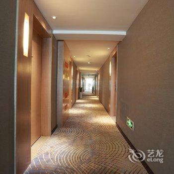 宜尚酒店重庆西站店(原重庆巴国城店)酒店提供图片