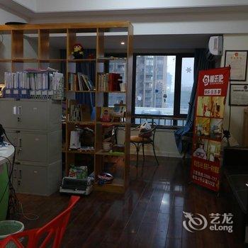 睡乐吧新概念文化主题酒店(阜阳万达广场店)酒店提供图片