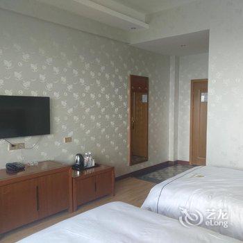 关岭千寻瀑山居酒店酒店提供图片