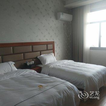 关岭千寻瀑山居酒店酒店提供图片