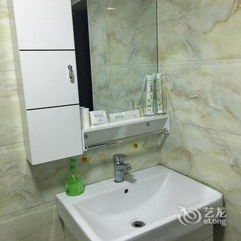 重庆当阳乡洋源河山庄酒店提供图片