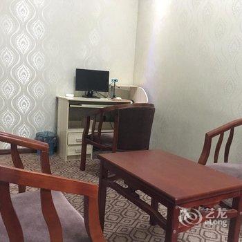 重庆当阳乡洋源河山庄酒店提供图片