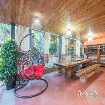 西双版纳咕噜泰式风情客栈酒店提供图片