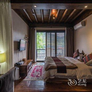 泸沽湖里格半岛阳光会所酒店提供图片