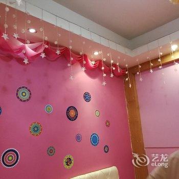 峨眉山乐途主题酒店用户上传图片