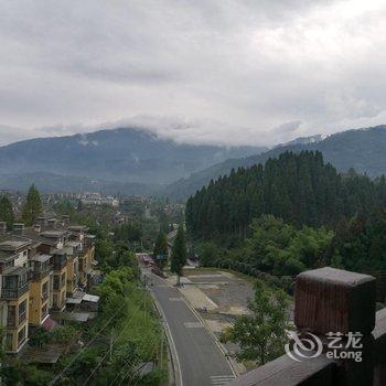 峨眉山七里坪御尊酒店酒店提供图片