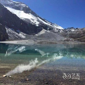 稻城亚丁暖南酒店酒店提供图片