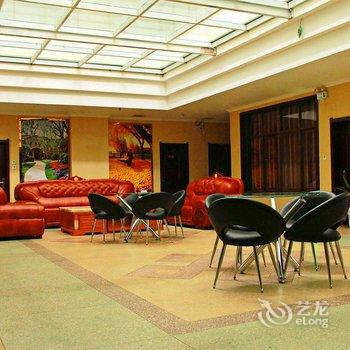 方城鑫地商务宾馆酒店提供图片