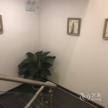 苍溪月光印象主题商务酒店酒店提供图片