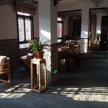 杭州觃御山居住宿酒店提供图片