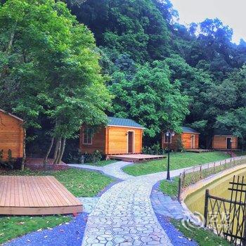 清远峰林墨客人文住宿酒店提供图片