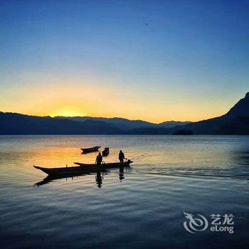 泸沽湖糊涂吧客栈酒店提供图片