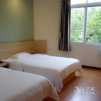 7天连锁酒店(重庆荣昌商业步行街中心店)酒店提供图片