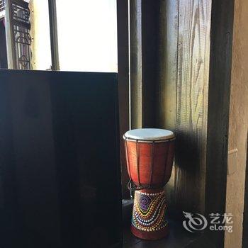 香格里拉贰舍客栈酒店提供图片