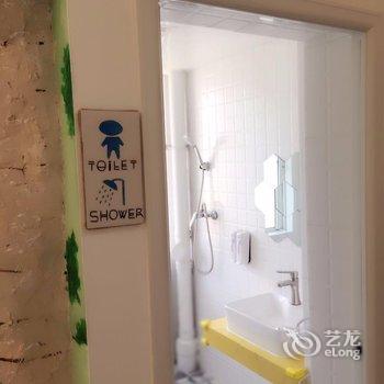 重庆酷虫王国民宿酒店提供图片