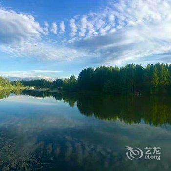 克什克腾旗绿野笙歌度假村酒店提供图片