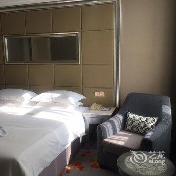 曲靖翠峰大酒店酒店提供图片