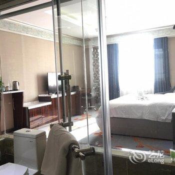 曲靖翠峰大酒店酒店提供图片