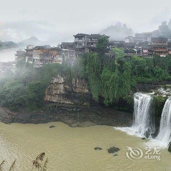 湘西土王行宫八部堂客栈酒店提供图片