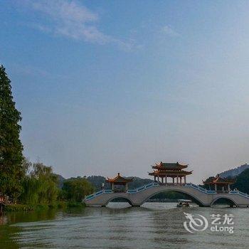 麗枫酒店(肇庆市政府鼎湖山风景区店)酒店提供图片