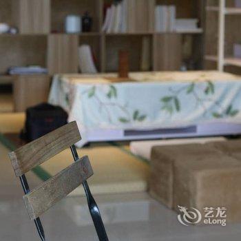 重庆想多了青年旅舍酒店提供图片