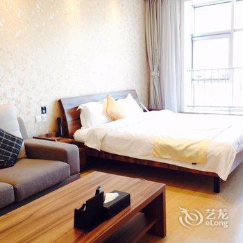 青岛溏欣丽晶御筑度假公寓酒店提供图片