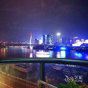 重庆悠悠千寻空中江景青年旅舍洪崖洞店酒店提供图片