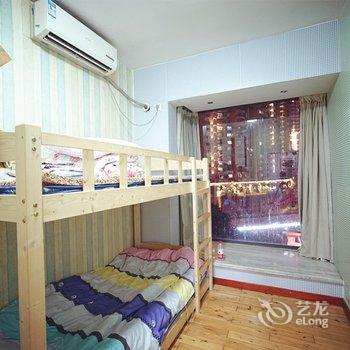 重庆悠悠千寻空中江景青年旅舍洪崖洞店酒店提供图片