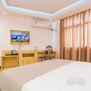 Q+路易·时空旗舰店酒店公寓(广州新白云国际机场店)酒店提供图片