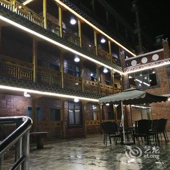 丹巴坐佛山庄度假酒店酒店提供图片