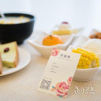 泸沽湖诗莉莉泛蜜月·晓驻摩梭酒店提供图片