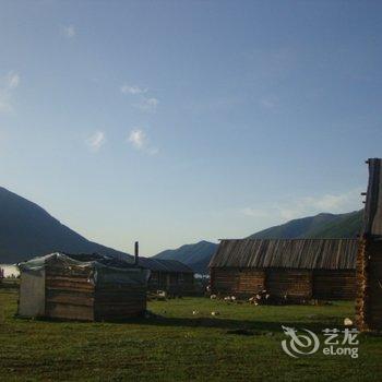 喀纳斯原始部落山庄酒店提供图片