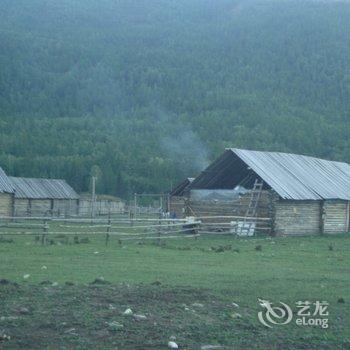 喀纳斯原始部落山庄酒店提供图片