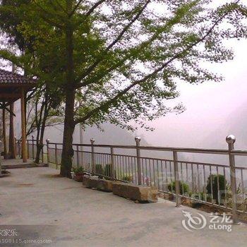 浙西大峡谷龙仔湾山庄酒店提供图片