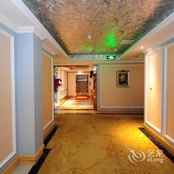 六安爱琴海主题宾馆(龙河路店)酒店提供图片
