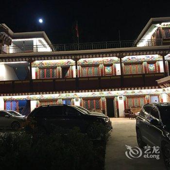 丹巴县基卡扎西酒店酒店提供图片