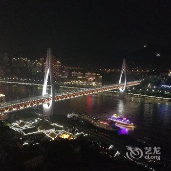 重庆吟江听风青年旅舍酒店提供图片