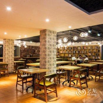 喆啡酒店(广州火车站三元里地铁站店)酒店提供图片