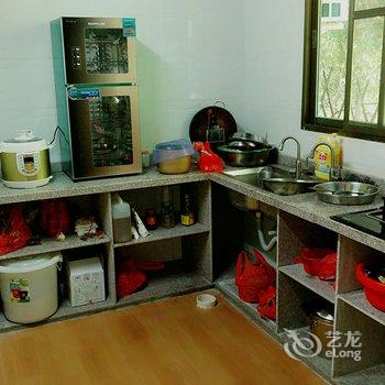 清远峰林墨客人文住宿酒店提供图片