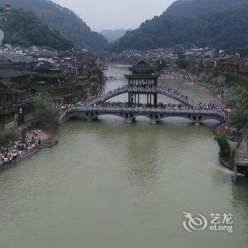 凤凰阿湘客栈酒店提供图片